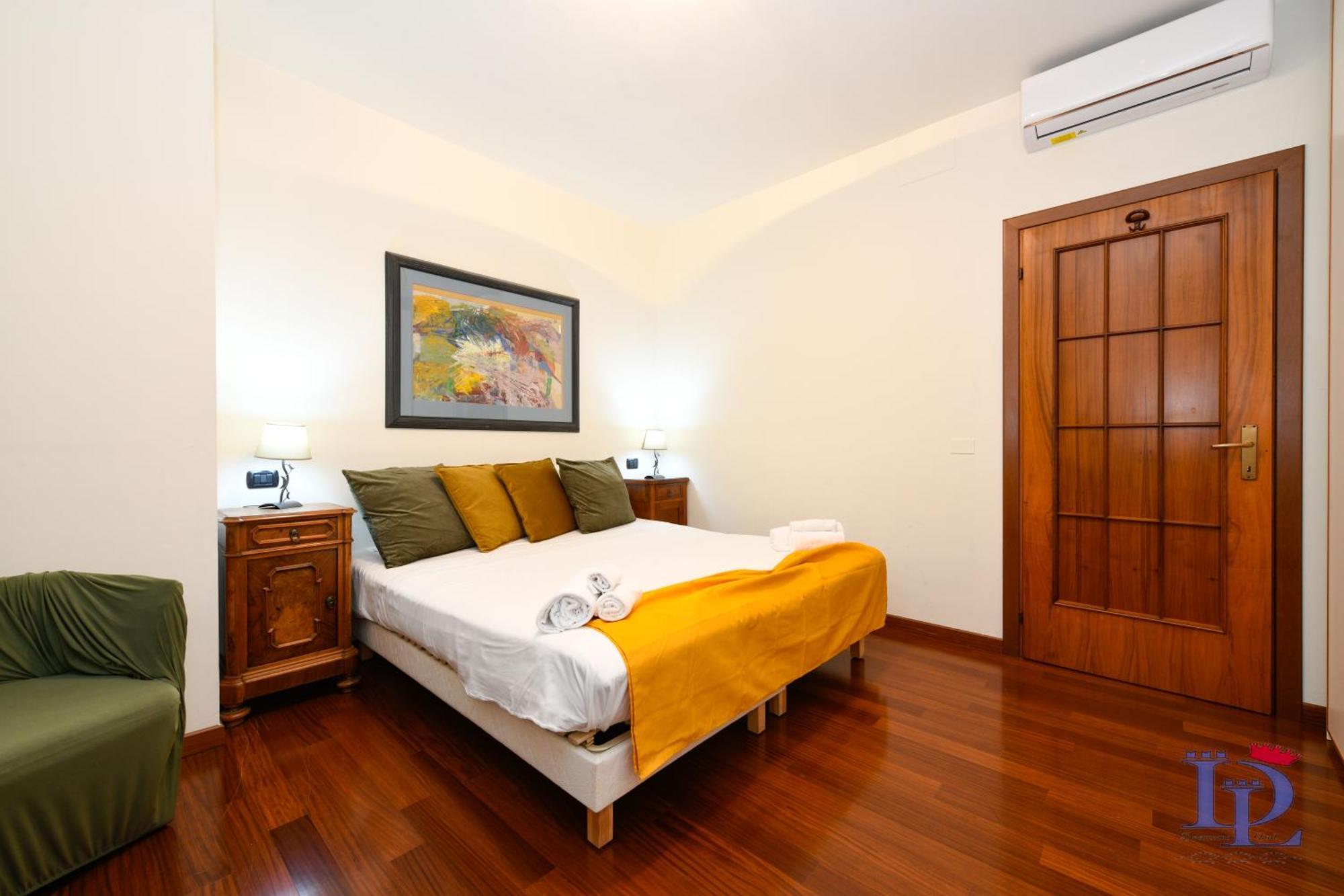 Desenzanoloft Official Partner Marriott Homes & Villas - Gardastar La Stella Del Lago Desenzano del Garda Bagian luar foto