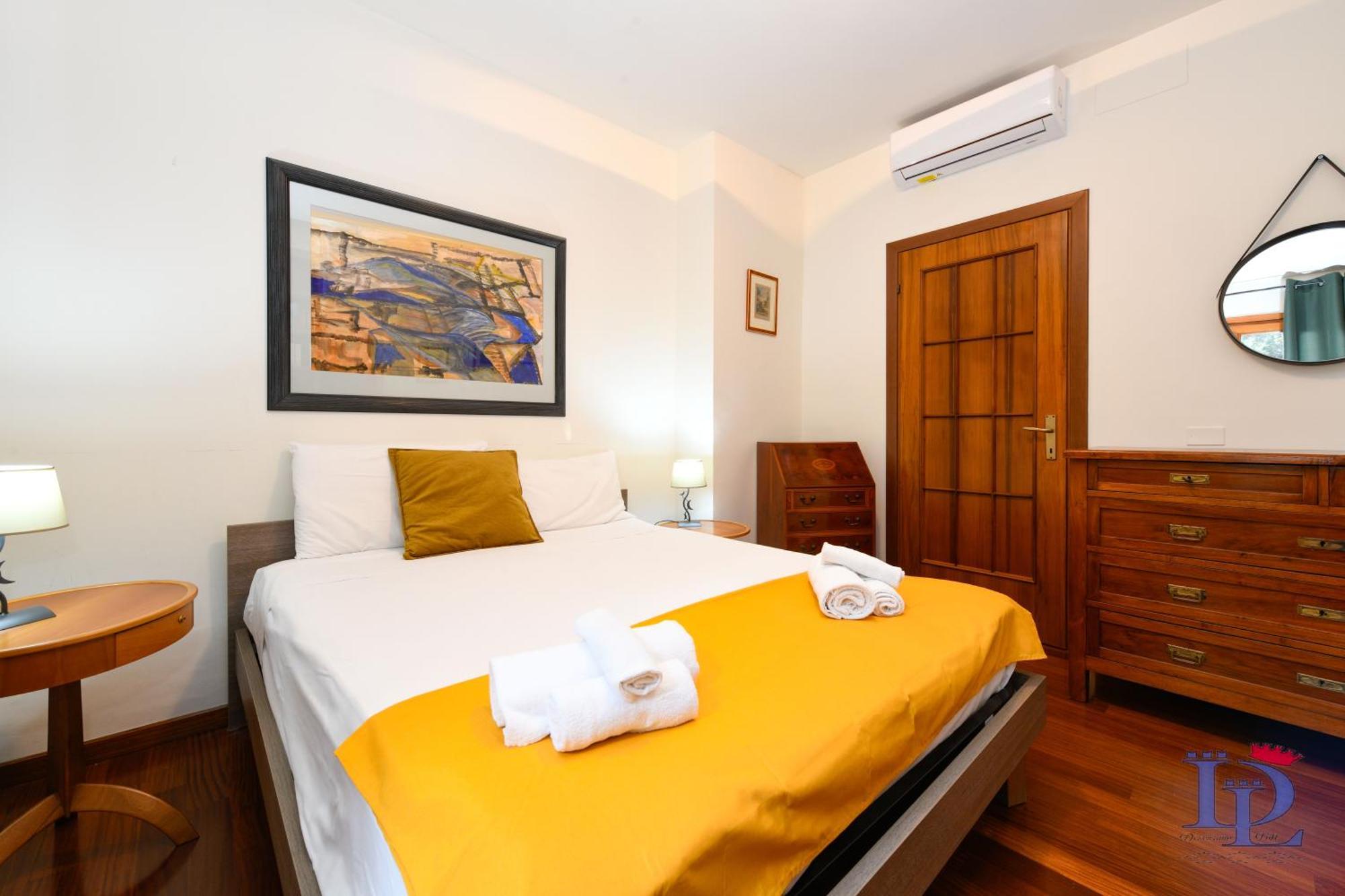 Desenzanoloft Official Partner Marriott Homes & Villas - Gardastar La Stella Del Lago Desenzano del Garda Bagian luar foto